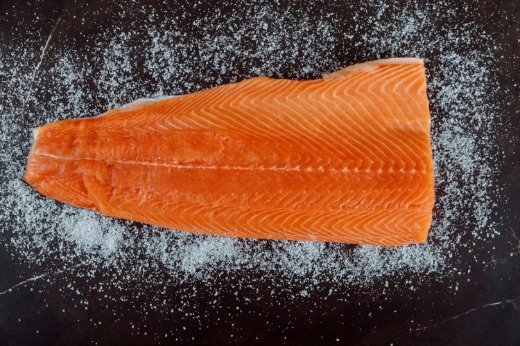 Salmón rojo o pálido: la importancia de la genética y el medio ambiente