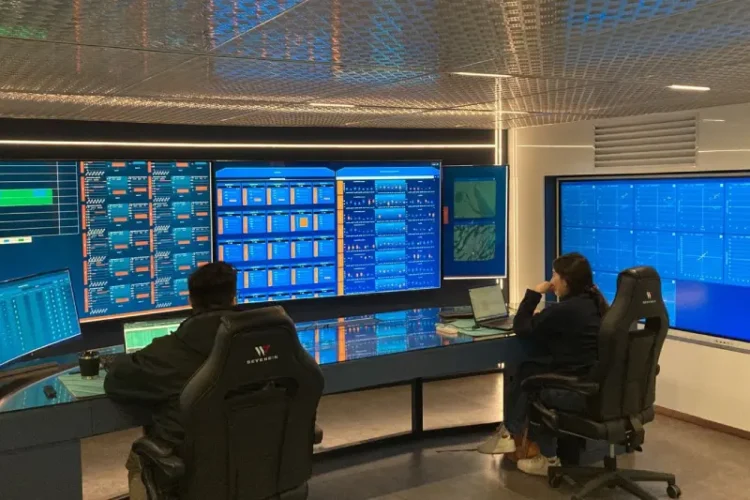 Salmones Camanchaca estrena su Sala de Análisis de Alimentación en Puerto Montt 
