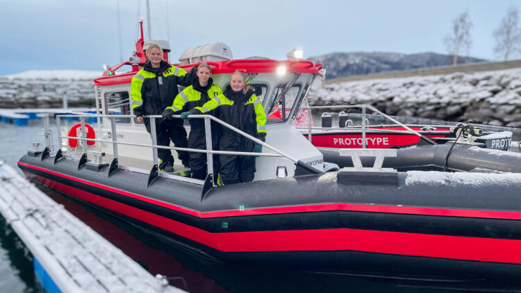 El pionero casco de barco con materias primas climáticamente neutras