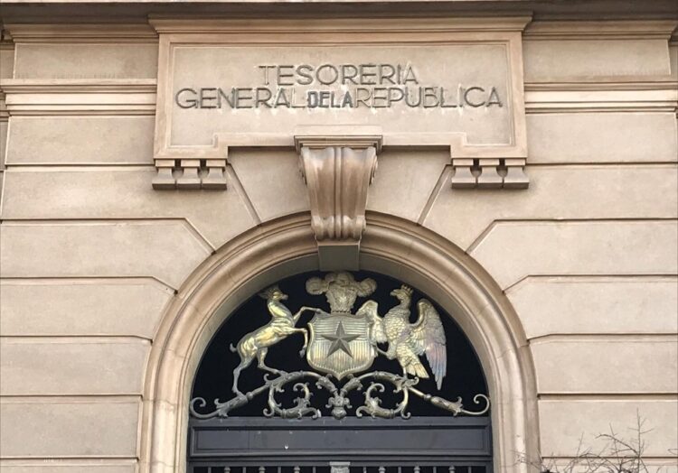 Nova Austral agota gestiones para evitar el peor escenario