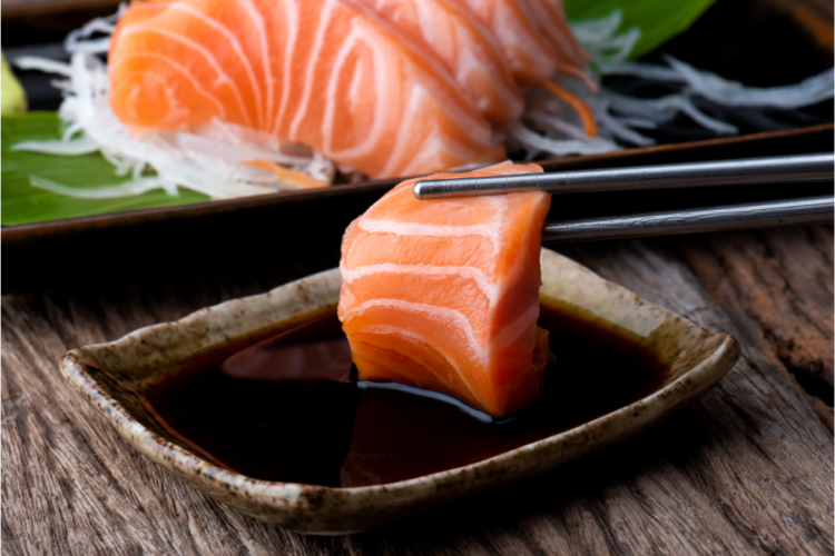 Aquabench actualiza indicadores de la industria salmoner en Chile.