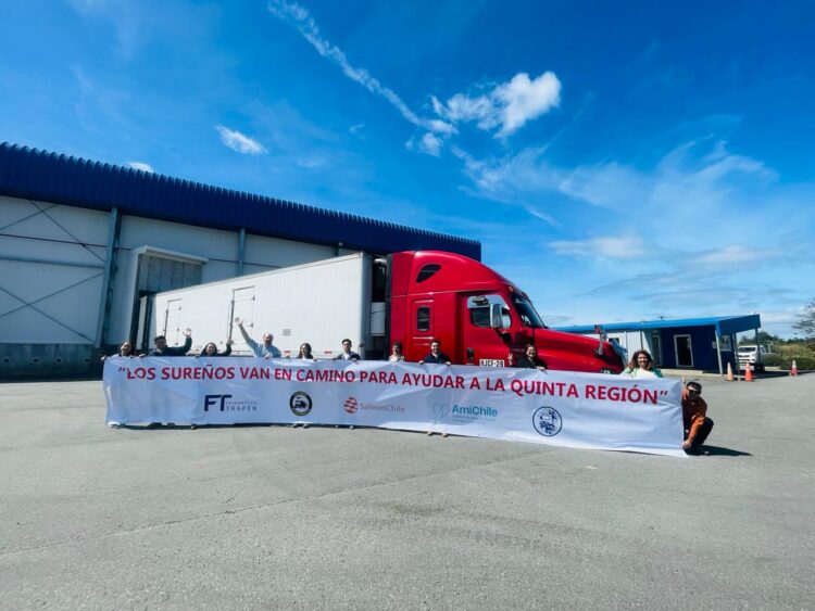 SalmonChile y AmiChile donan 9 toneladas de alimentos para afectados por incendios en Valparaíso