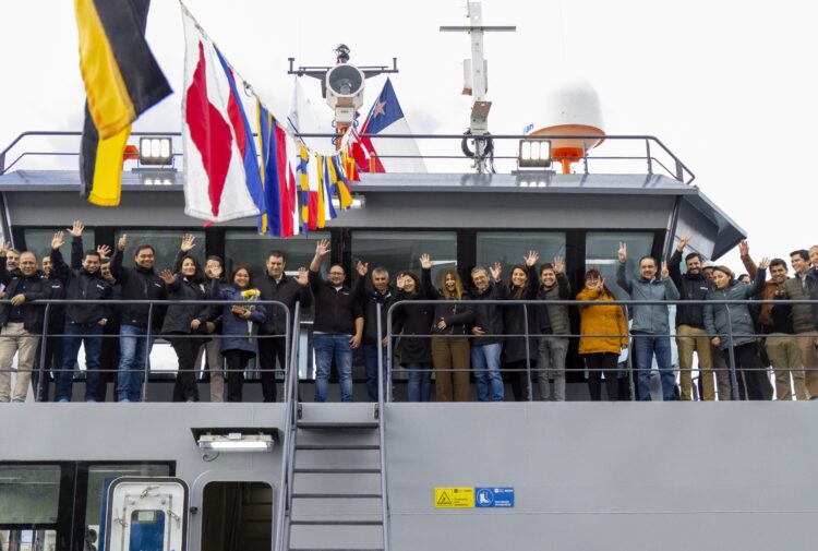 Mowi Chile inaugura moderno pontón que operará en Chiloé