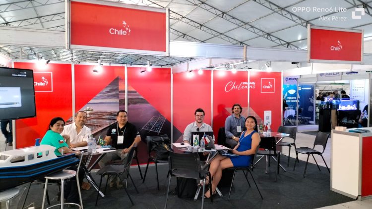 Con presencia chilena se inicia AQUISHOW 2024