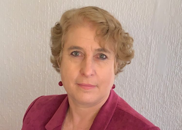 Dra. Jeanne Simon. Créditos Centro INCAR.