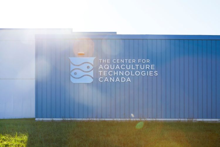 Instalación del Centro de Tecnologías Acuícolas (CATC) en Souris, Isla del Príncipe Eduardo, Canadá. Créditos CAT.