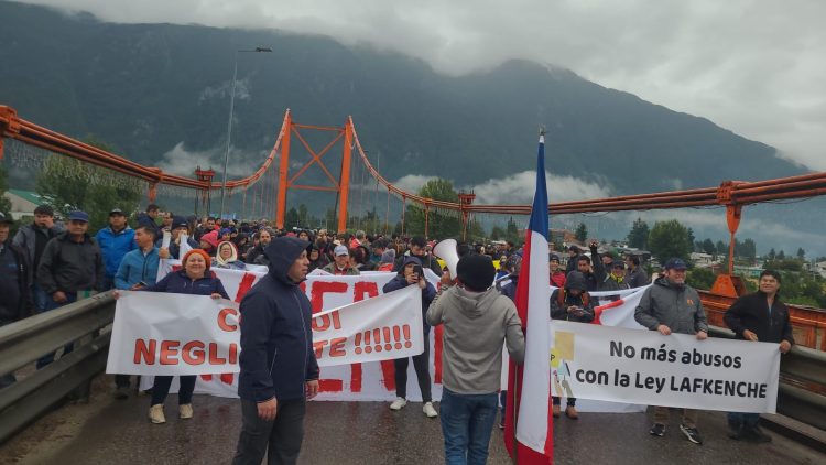 Gremios de Aysén y Chiloé en alerta por ECMPO
