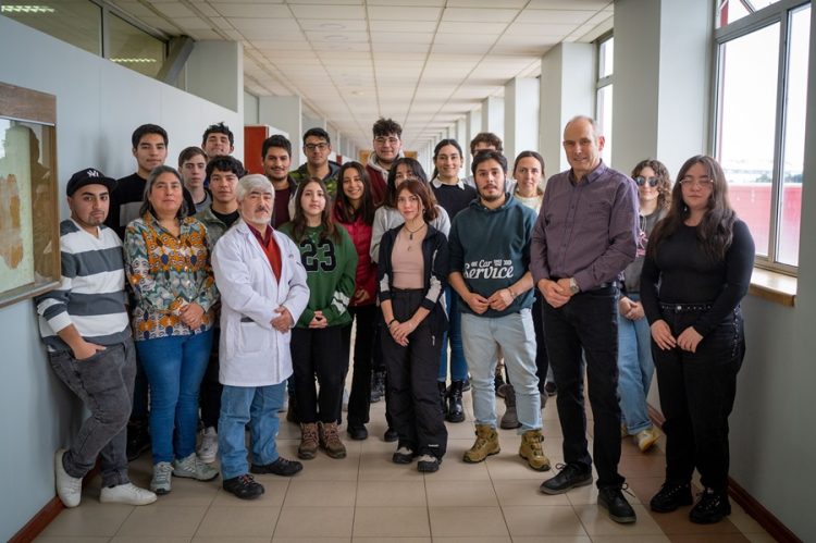 Dictan charla-taller sobre bienestar animal con énfasis en acuicultura