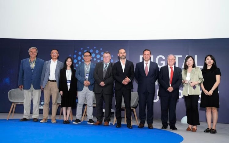 Huawei es reconocida por solución tecnológica que protege el salmón nativo en Noruega