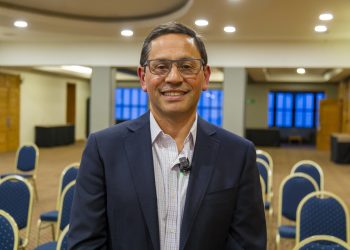 Francisco Vallejos: «En 2025 buscamos que todos nuestros centros de cultivo sean monitoreados en bienestar animal”