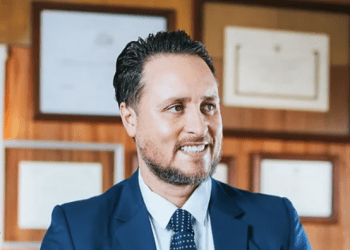 Rodrigo Wainraihgt: Propuestas para fortalecer la salmonicultura en Puerto Montt