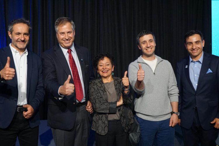 Entrega reconocimientos de los Premios Sostenibilidad del Salmón. Créditos InfoSALMON.
