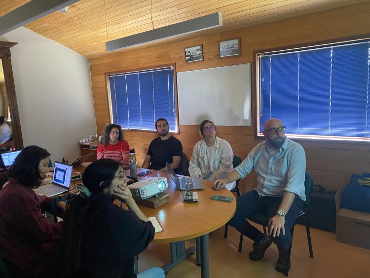 Plancton Andino recibe visita de importante investigador británico