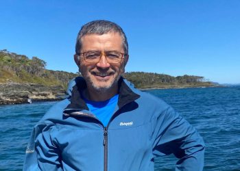 Jorge Mancilla, gerente de salud y nutrición de peces de Mowi.