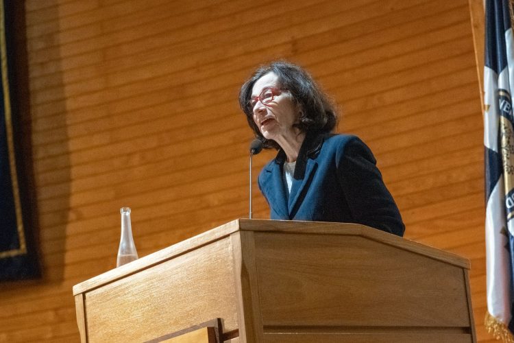 Banco Central proyecta que aranceles de Estados Unidos pueden afectar un 2% las exportaciones chilenas