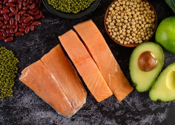 Marzo y regreso a la rutina: Omega 3 y vitamina D del salmón ayudan a la concentración y el buen dormir