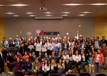 Más de 100 trabajadoras y líderes de la salmonicultura se reunieron en Encuentro por la Equidad de Género
