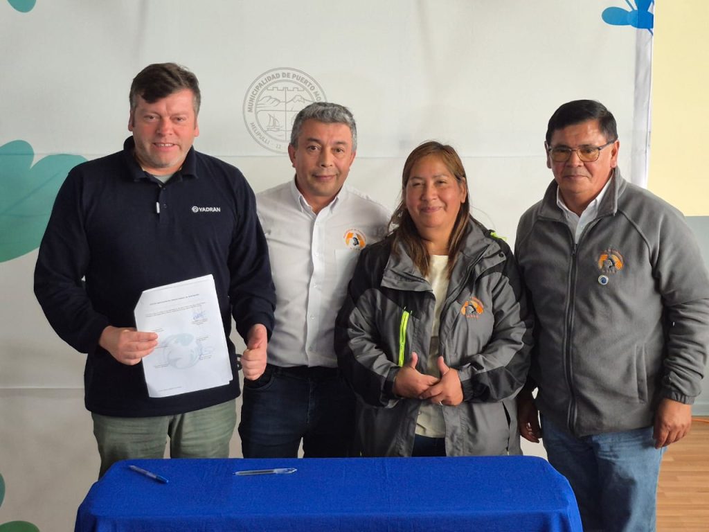 Plan Salmón a 50 años: Genera apoyo transversal y compromiso de trabajo.