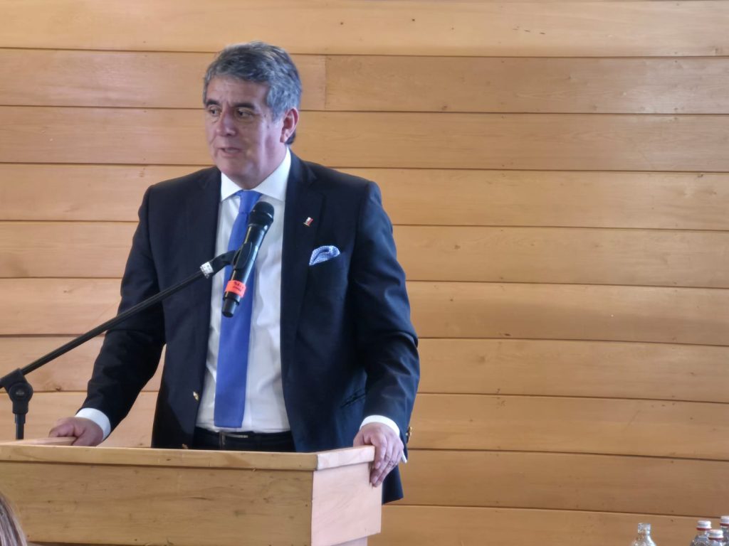 Salmonicultura dijo presente en "cumbre de las proteínas"