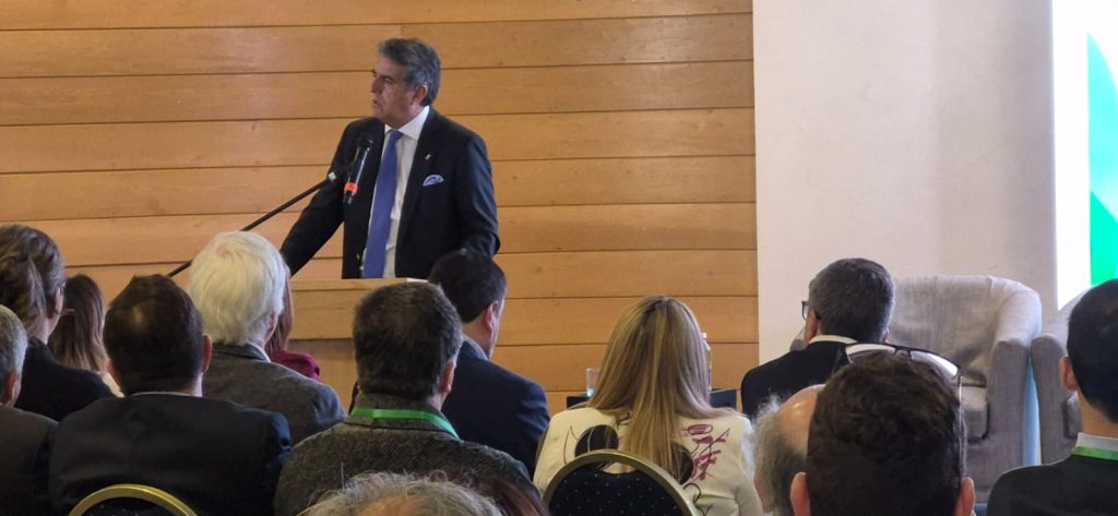 Gobernador Alejandro Santana: “La SMA tiene que regular, pero esa regulación tiene que ser complementaria”