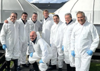 Santander Chile fortalece lazos con la industria salmonera