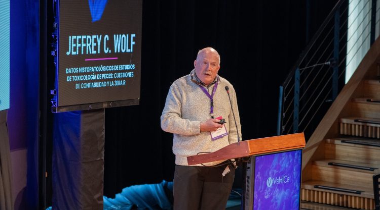 Dr. Jeffrey Wolf: “La mayoría de datos histopatológicos publicados sobre estudios ecotoxicológicos de animales acuáticos no son fiables”
