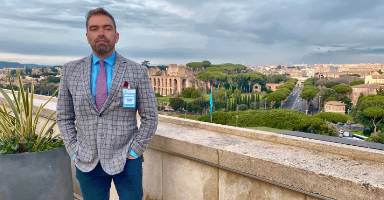 Paolo Trejo, abogado de la PUCV y socio de Acuiestudios. Créditos: PUCV.
