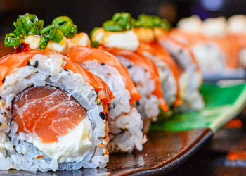 Sushi de salmón