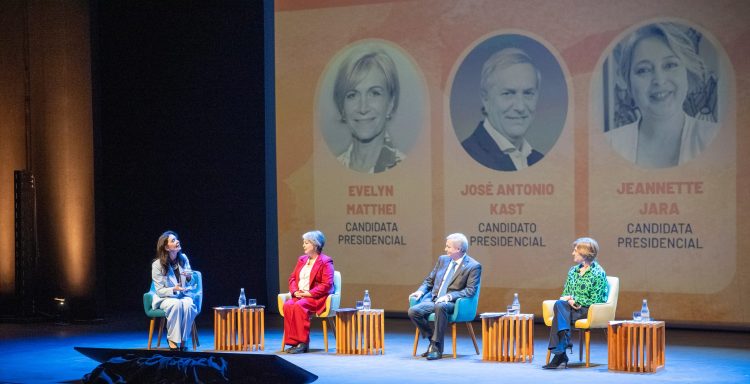 Primer cara a cara: Jara, Kast y Matthei revelan postura y propuestas para el futuro de la industria en el Salmón Summit 2025