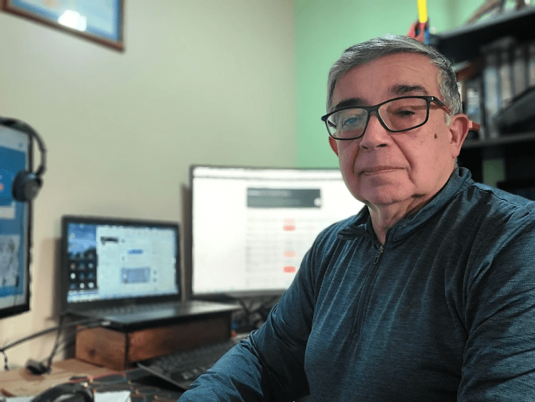 columna de Víctor Aravena, Asesor Industrial