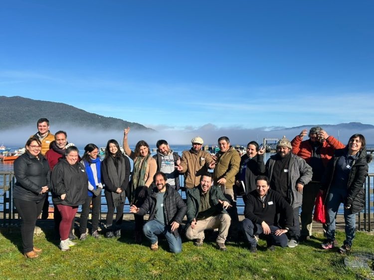 SalmonChile participa en elaboración de Guía Nacional de Zonificación del Borde Costero en Puerto Cisnes