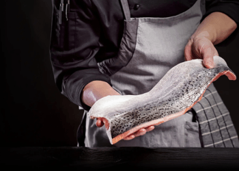 Mowi lanza línea premium para chefs en EE.UU.