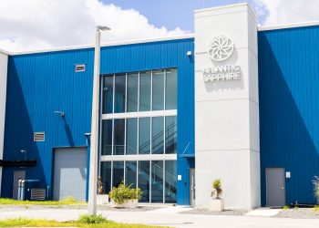 Planta de cultivo de salmón en tierra de Atlantic Sapphire en Florida Estados Unidos