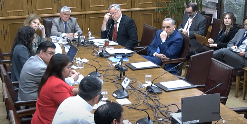 Multisindical en el senado