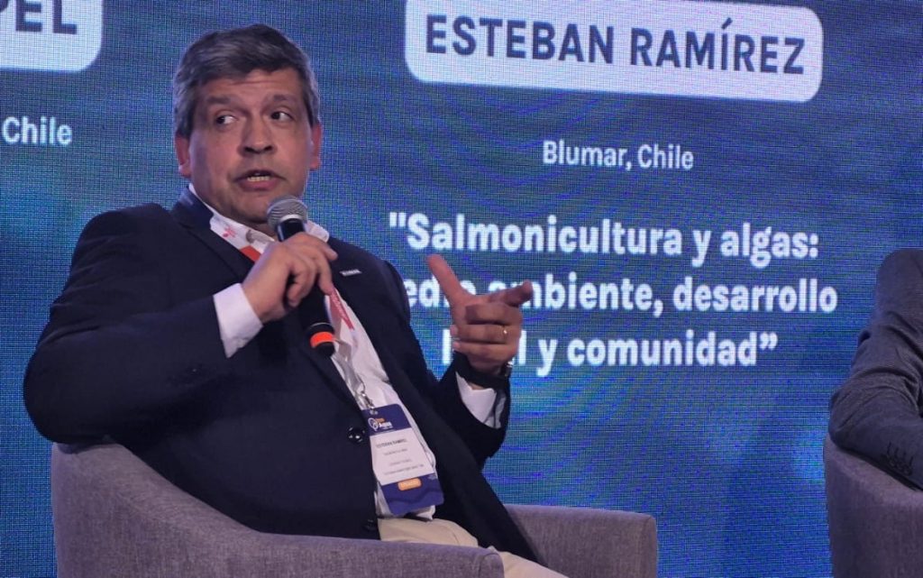 Blumar acelera su apuesta verde en Aquasur y pone la economía circular al centro del debate acuícola
