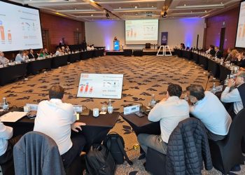 SalmonChile expone en Encuentro Asegurador sobre su estrategia de vinculación