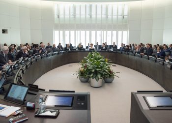 FMI mejora proyección para Chile en 2025 y lo ubica sobre Brasil y Bolivia