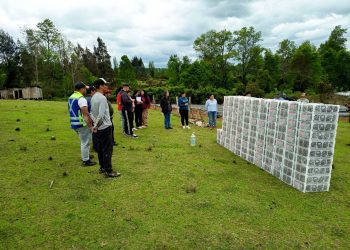 Familias de Vilcún desarrollan proyecto agrícola con apoyo de AquaChile