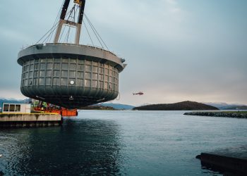 Cermaq amplía su capacidad de contención cerrada con nueva jaula en Nordland