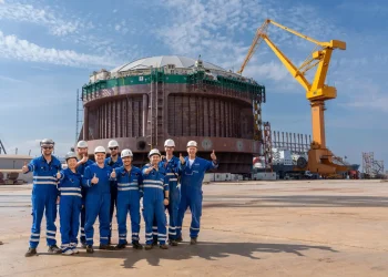 La mega jaula semicerrada de Nordlaks inicia su prueba más ambiciosa contra piojo, enfermedades y escapes