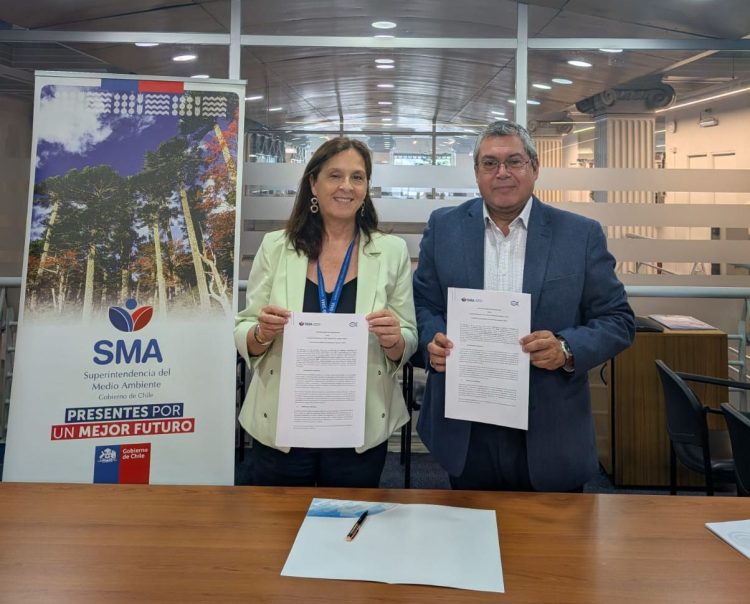 SMA e IFOP se unen para reforzar fiscalización acuícola