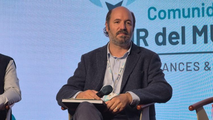 Salmonicultura del futuro: Plan Salmón 2050 y SalmonChile bajo un objetivo común