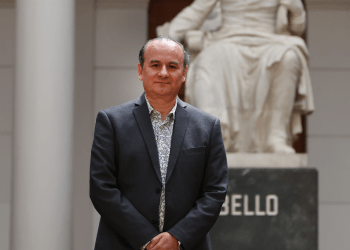 Del cobre al conocimiento: Lo que el Nobel de Economía enseña a Chile