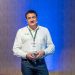 Rodrigo Lewis (MSD Salud Animal) presenta tecnologías Falcon Biomass y VAKI Smartflow en el seminario “RAS en Chile y el Mundo”.