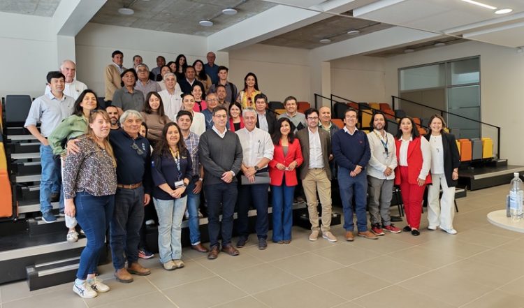 Investigación, ciencia e innovación marcaron la X versión del Seminario SIIAM 2025 en Castro