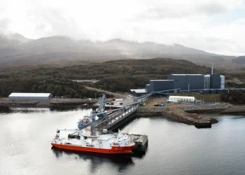 Mowi sella alianza con Skretting/Nutreco para bajar costos y elevar desempeño del alimento