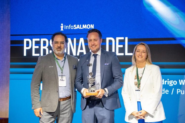 Alcalde Rodrigo Wainraihgt: Personaje del Año de la industria por su liderazgo en la transformación de la salmonicultura