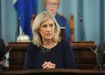 Islandia impulsa reforma integral a su ley de acuicultura en medio de presión ambiental internacional