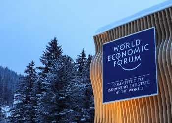 Empresa salmonera destaca en Davos al ubicarse entre las compañías más sustentables del planeta