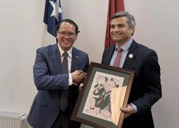 Embajador de Vietnam concreta histórica visita a Aysén para descentralizar la agenda y potenciar la industria salmonera